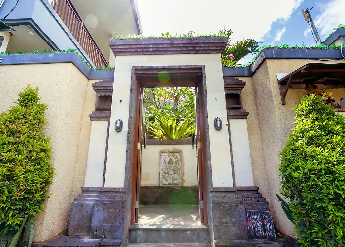 Sakura Otel