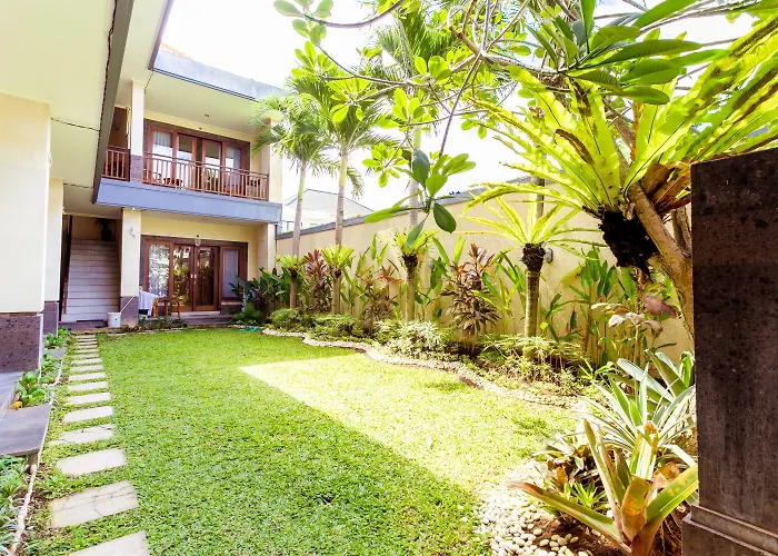 Sakura Otel Canggu