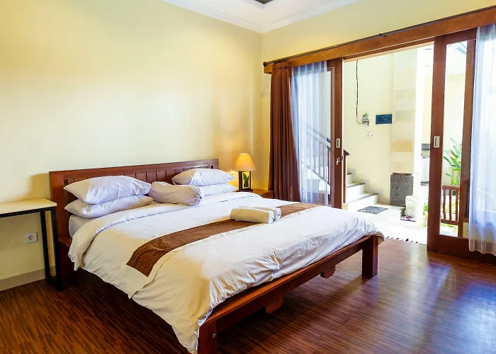 Otel Sakura 2*