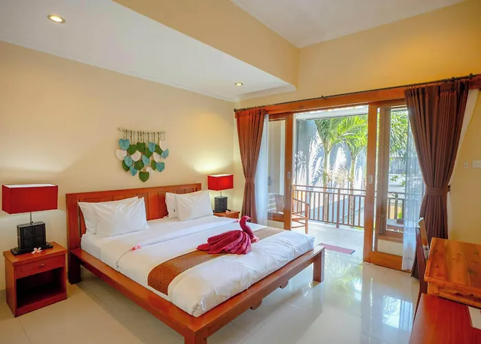 Sakura Otel 2*